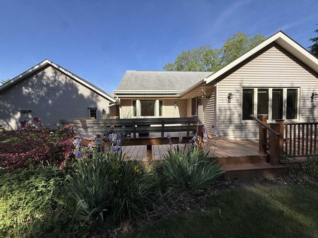 3259 Thames Lane, Janesville, WI 53546