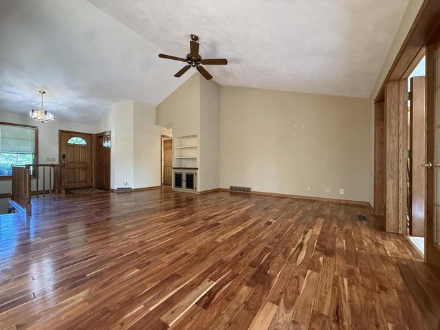 3259 Thames Lane, Janesville, WI 53546
