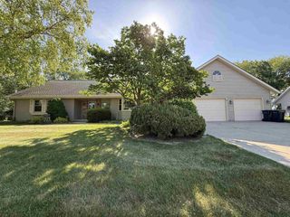 3259 Thames Lane, Janesville, WI 53546