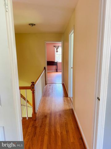 8647 BRADDOCK AVE, Alexandria, VA 22309