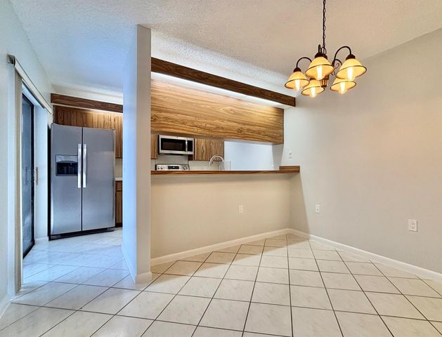 1402 14th Way, West Palm Beach, FL 33407