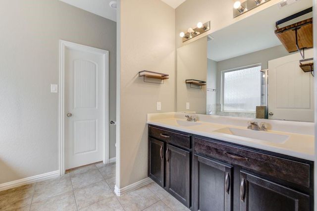 6734 Barrington Creek Trace, Katy, TX 77493