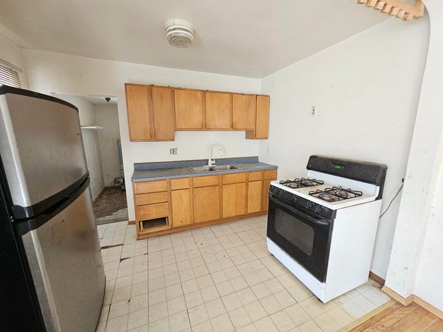 3428 Ross Avenue SE, Albuquerque, NM 87106