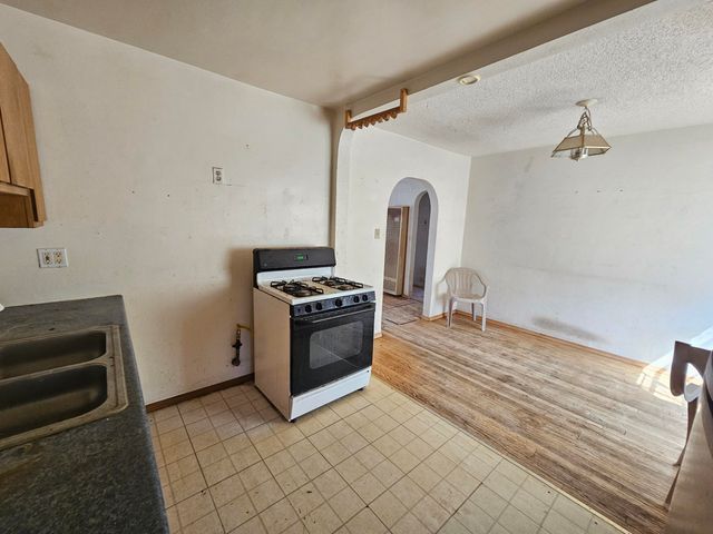 3428 Ross Avenue SE, Albuquerque, NM 87106