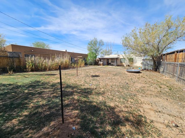 3428 Ross Avenue SE, Albuquerque, NM 87106