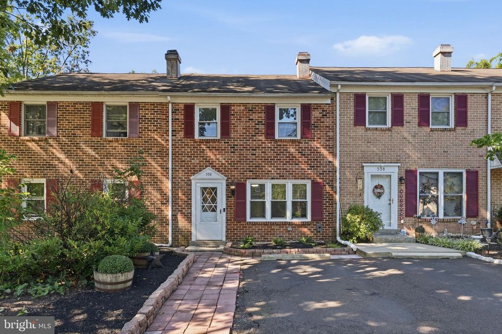 536 PEABODY CT, SELLERSVILLE, PA 18960 — photo 4