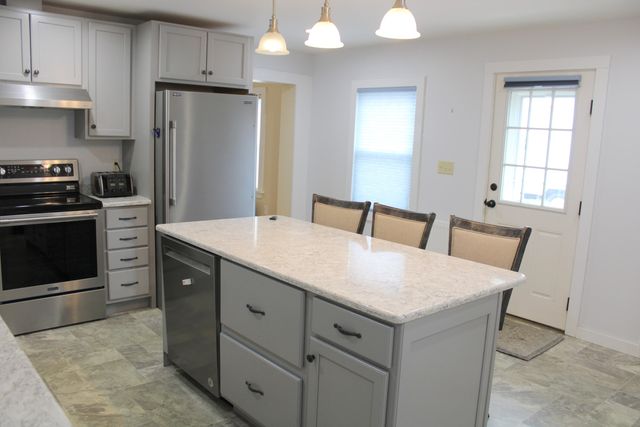 99 Chesterfield Street, Keeseville, NY 12944