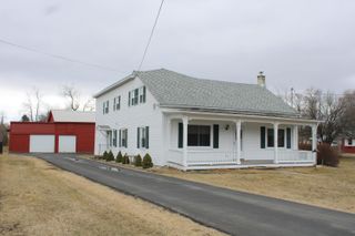 99 Chesterfield Street, Keeseville, NY 12944