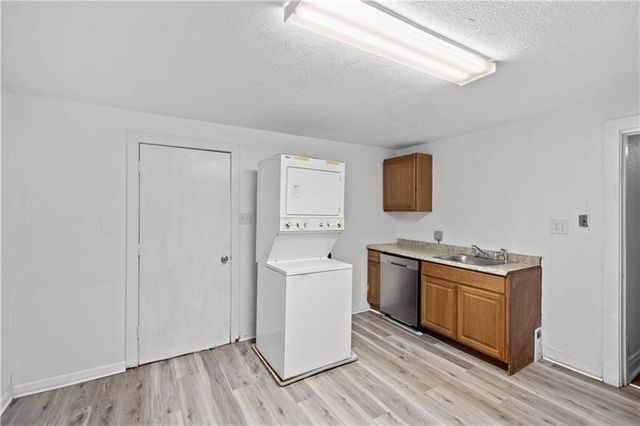 505 Herron Ave, Oakland, PA 15219