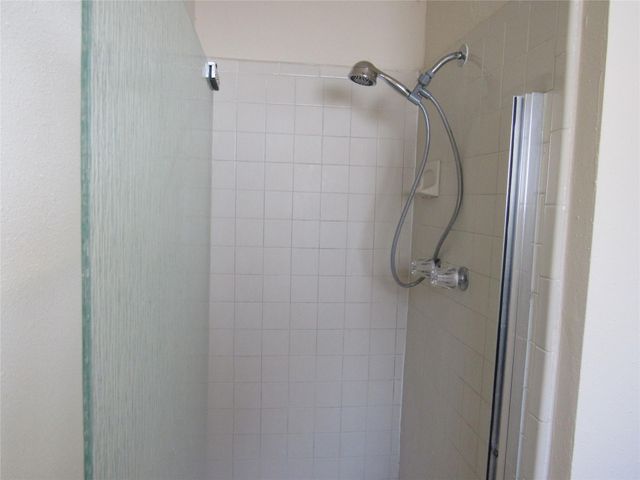 7623 Silver Cloud Lane, Houston, TX 77086