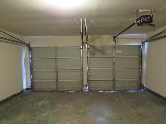 7623 Silver Cloud Lane, Houston, TX 77086