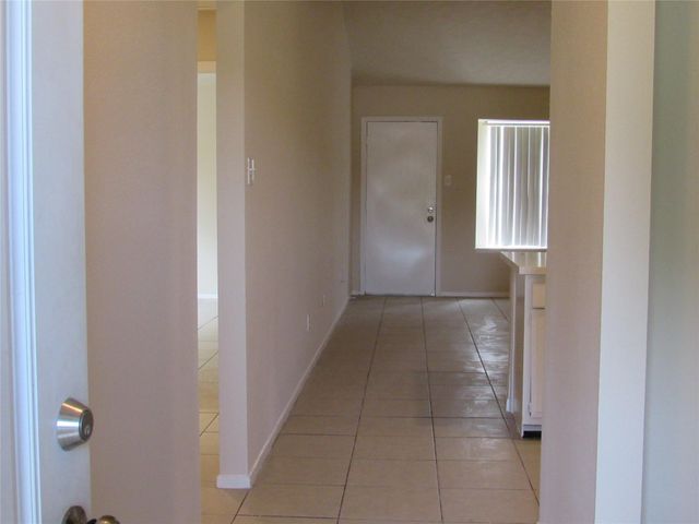 7623 Silver Cloud Lane, Houston, TX 77086