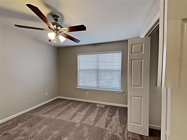 3931 Robindale Drive, Douglasville, GA 30135