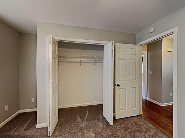 3931 Robindale Drive, Douglasville, GA 30135