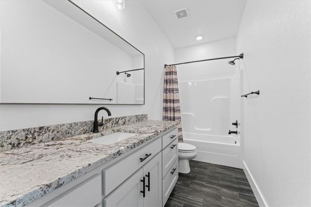 3 Florence Circle, Bella Vista, AR 72715