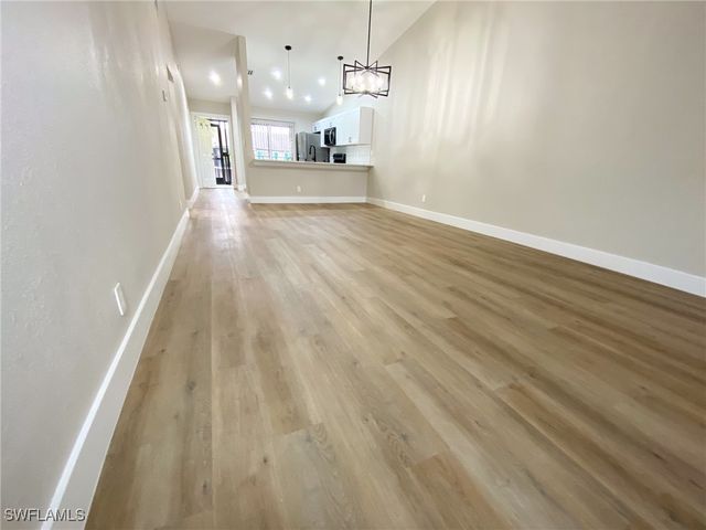 4180 Looking Glass LN 4108, Naples, FL 34112