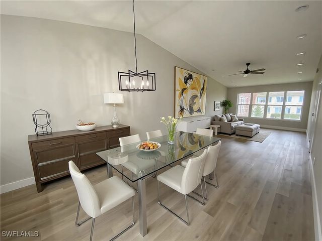 4180 Looking Glass LN 4108, Naples, FL 34112