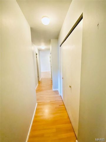 7305 Sieloff Drive F, Hazelwood, MO 63042