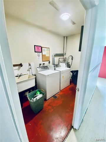 7305 Sieloff Drive F, Hazelwood, MO 63042