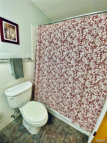 7305 Sieloff Drive F, Hazelwood, MO 63042