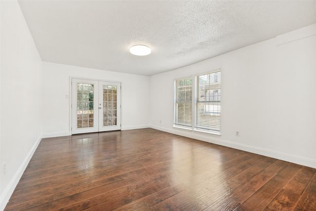 8560 Park Lane 136, Dallas, TX 75231