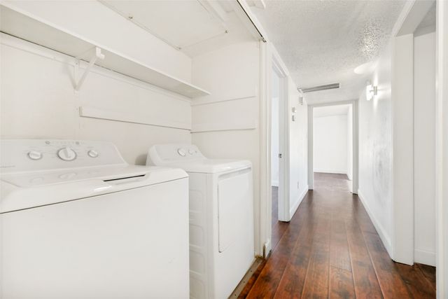 8560 Park Lane 136, Dallas, TX 75231