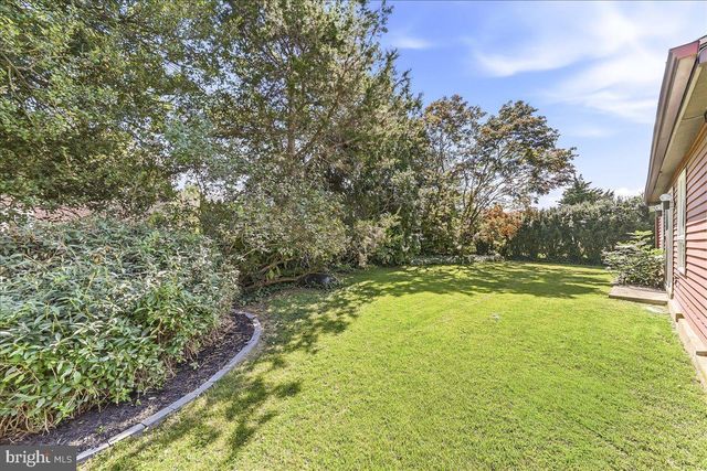 305 STEEL RD, Havertown, PA 19083