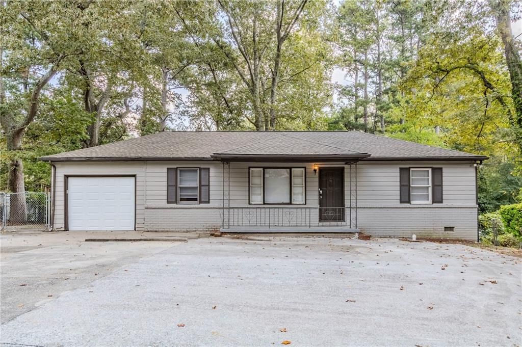 6281 Denny SW Lane, Mableton, GA 30126