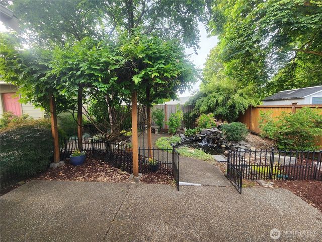 8318 55th Avenue SE, Olympia, WA 98513