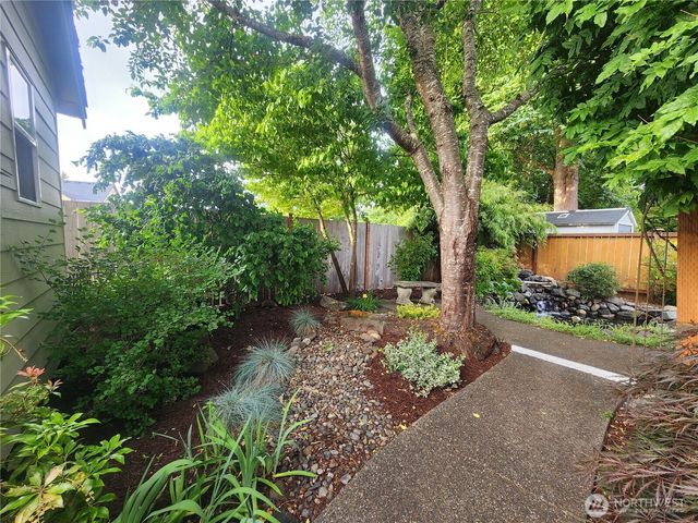 8318 55th Avenue SE, Olympia, WA 98513