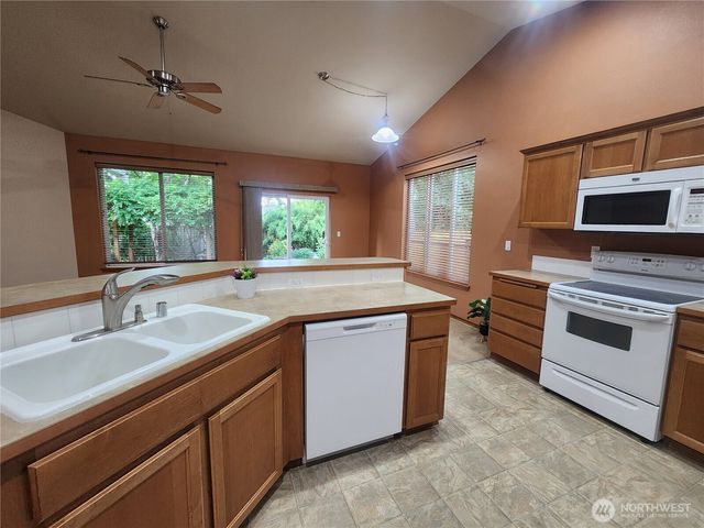8318 55th Avenue SE, Olympia, WA 98513