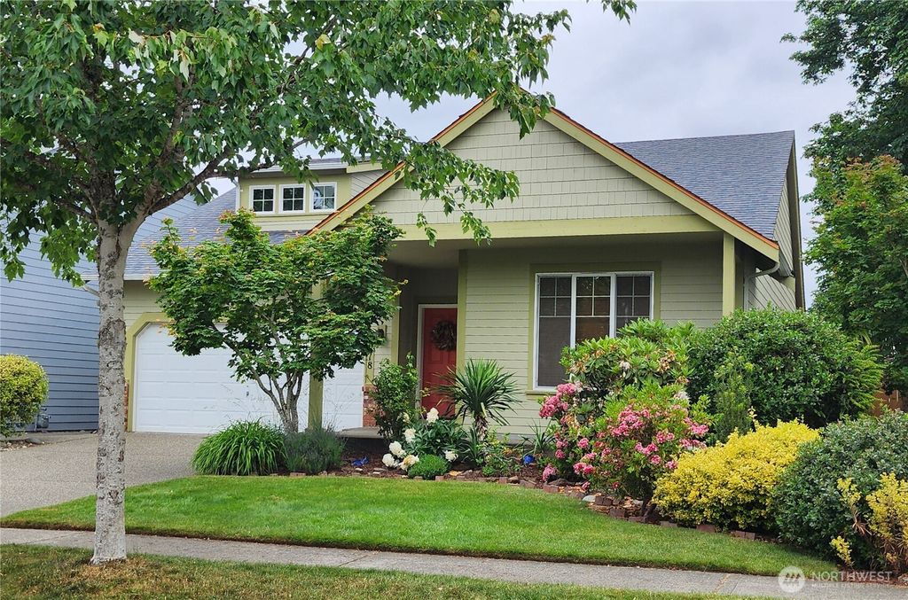 8318 55th Avenue SE, Olympia, WA 98513