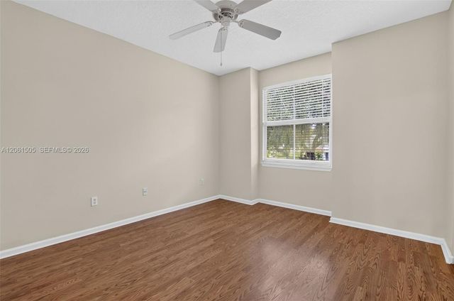 2024 Alta Meadows Ln 807, Delray Beach, FL 33444
