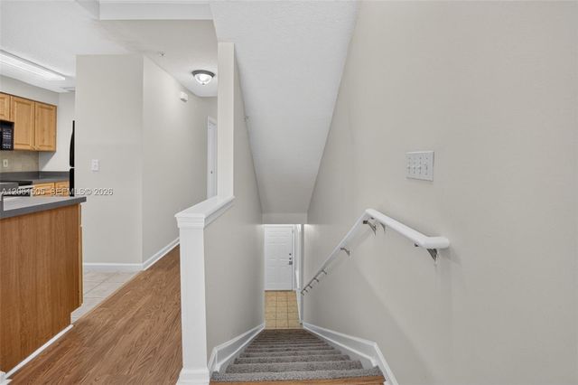 2024 Alta Meadows Ln 807, Delray Beach, FL 33444