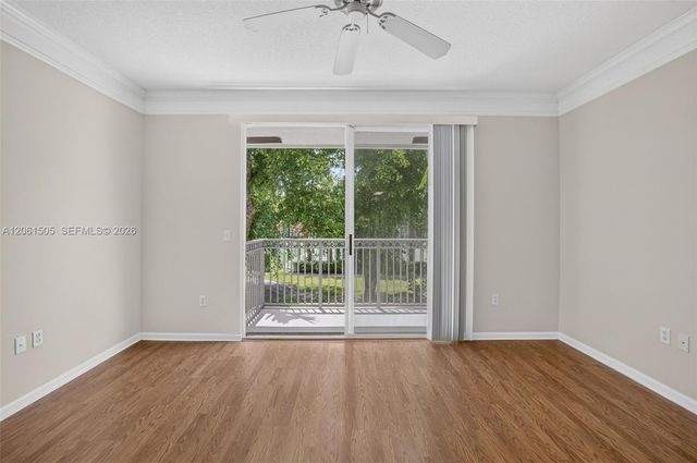 2024 Alta Meadows Ln 807, Delray Beach, FL 33444
