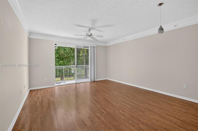 2024 Alta Meadows Ln 807, Delray Beach, FL 33444