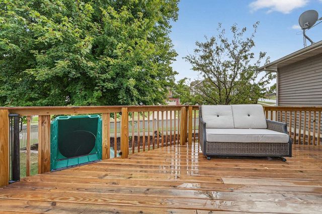 2610 Koshkonong Way, Sun Prairie, WI 53590