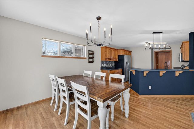 2610 Koshkonong Way, Sun Prairie, WI 53590