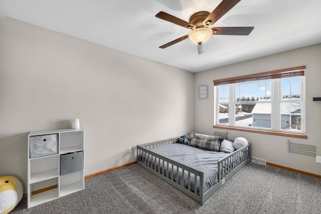 2610 Koshkonong Way, Sun Prairie, WI 53590