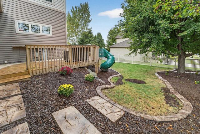 2610 Koshkonong Way, Sun Prairie, WI 53590