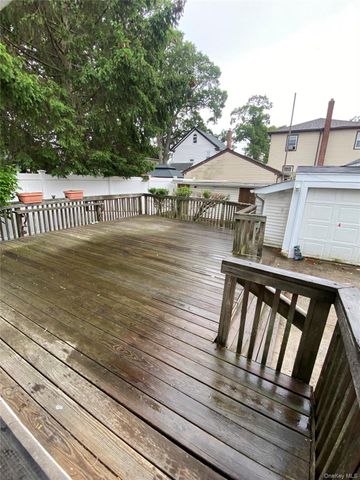 78 E Lincoln Avenue, Valley Stream, NY 11580