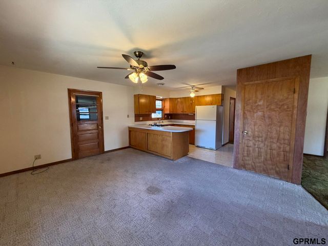 330 Kingwood Avenue, Crete, NE 68333