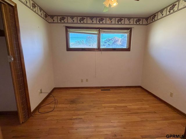 330 Kingwood Avenue, Crete, NE 68333