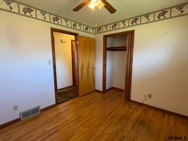 330 Kingwood Avenue, Crete, NE 68333