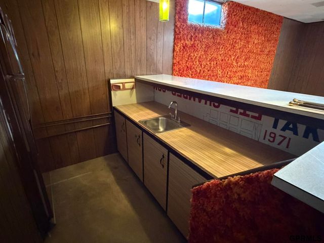 330 Kingwood Avenue, Crete, NE 68333