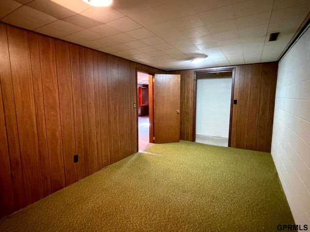 330 Kingwood Avenue, Crete, NE 68333