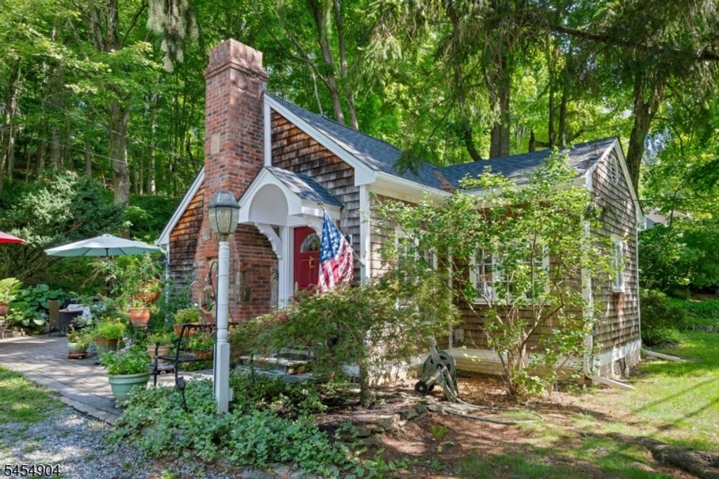 23 Combs Hollow Rd, Randolph Twp., NJ 07869 — exterior