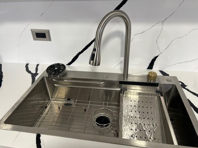 9254 Austin Avenue, Oak Lawn, IL 60453