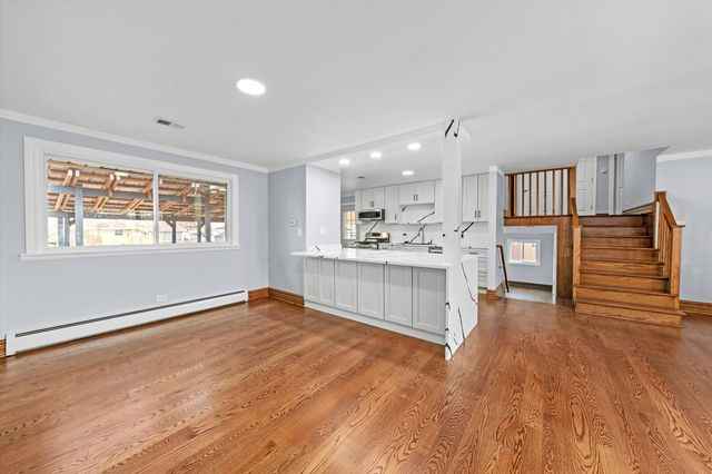 9254 Austin Avenue, Oak Lawn, IL 60453