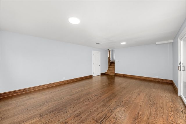 9254 Austin Avenue, Oak Lawn, IL 60453